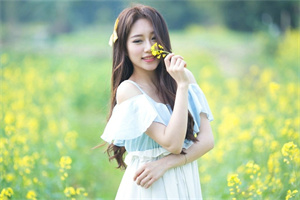 上海花千坊：上海的 __ 食品之旅