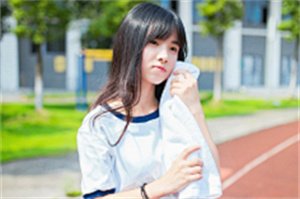 上海新茶工作室微信：Shanghai's love and marriage views are deeply influenced by traditional culture, religious beliefs, and social structure, showing a unique and rich diversity. Against the backdrop of the intertwining 